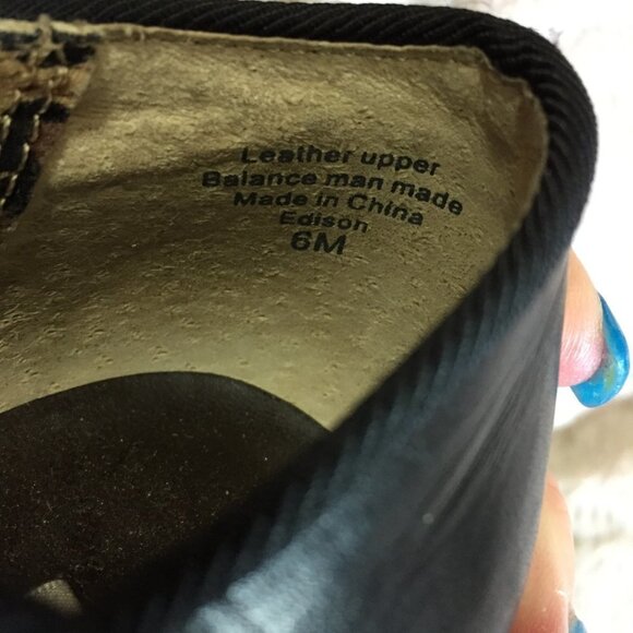 Alfani Black Leather Bootie Size 6 - Picture 9 of 10